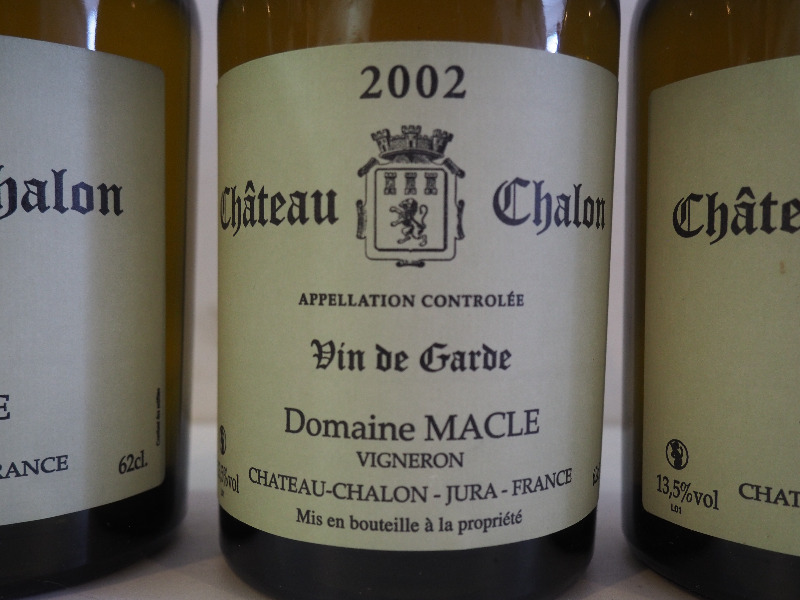 3 x Vin de Garde, Domaine Macle, ChâteauChâlon, 2002 Cavacave