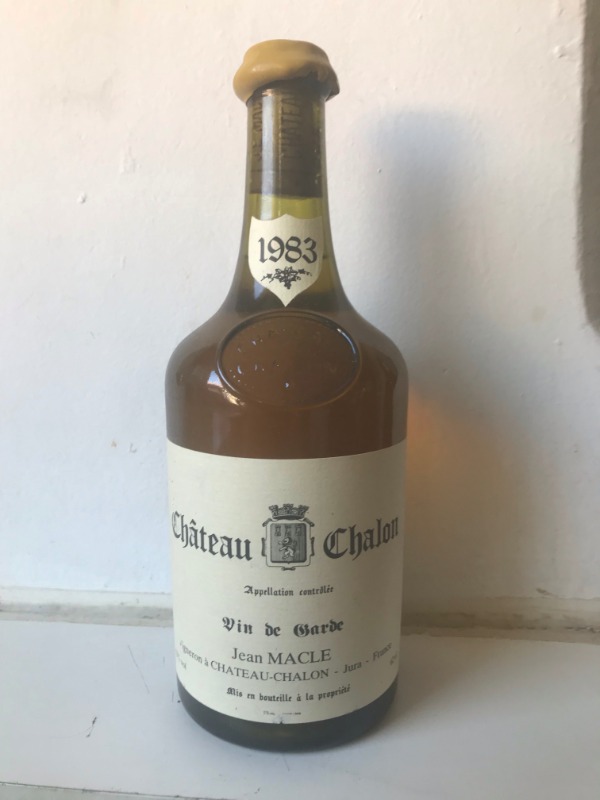 Vin de garde, Jean Macle, ChâteauChâlon, 1983 (62cl) Cavacave